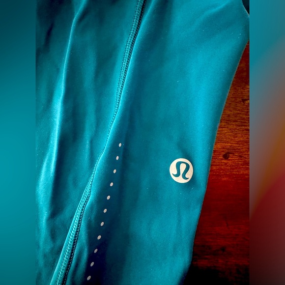 Lululemon Fast and Free 19” Leggings - Picture 3 of 4